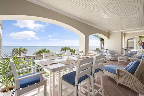 70 Beachside #203, Orchid, FL 32963
