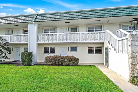 3150 S Meridian Way S #3, Palm Beach Gardens, FL 33410