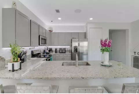 1010 Willow, Riviera Beach, FL 33410