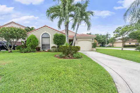 1712 Shoreside Circle Cir, Wellington, FL 33414
