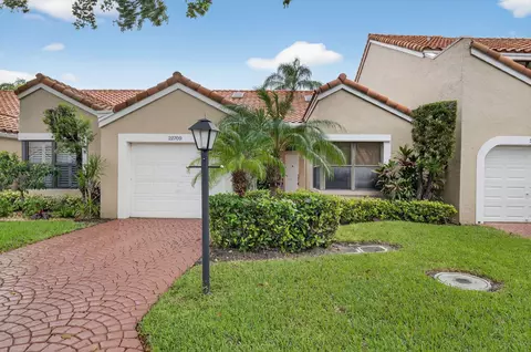 22709 Meridiana Dr, Boca Raton, FL 33433