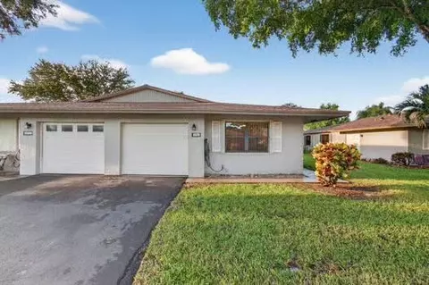 1570 Palmland Dr, Boynton Beach, FL 33436