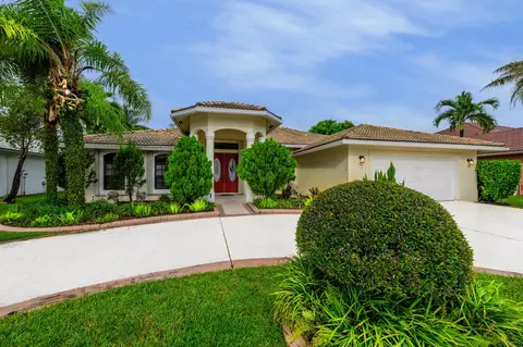 221 Cypress Trce, Royal Palm Beach, FL 33411