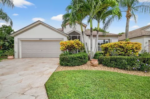 2249 Soundings Ct, Greenacres, FL 33413