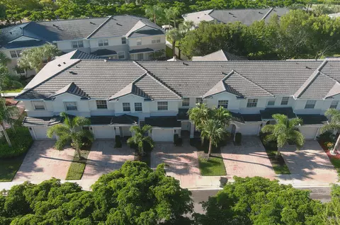 4358 Legacy Ct, Delray Beach, FL 33445