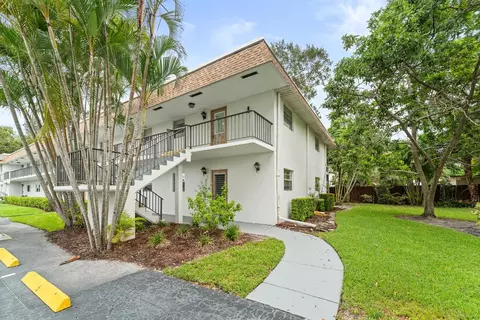 2950 SE Ocean #1-10, Stuart, FL 34996