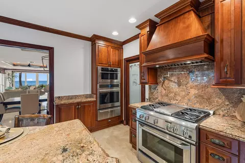 Kitchen - 613 S Beach Rd, Jupiter, FL 33469 photo 2 of 6