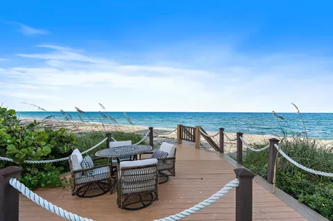 Exterior - 613 S Beach Rd, Jupiter, FL 33469 photo 17 of 17