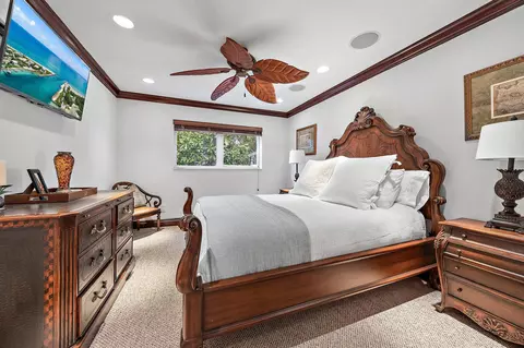 Bedroom - 613 S Beach Rd, Jupiter, FL 33469 photo 7 of 8