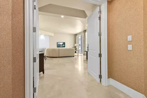4600 N Ocean Dr #406, Singer Island, FL 33404