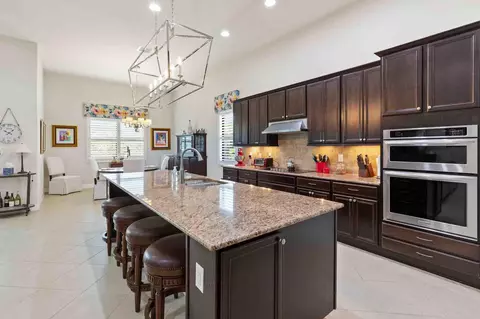 1092 SW Scrub Oak Ave, Palm City, FL 34990