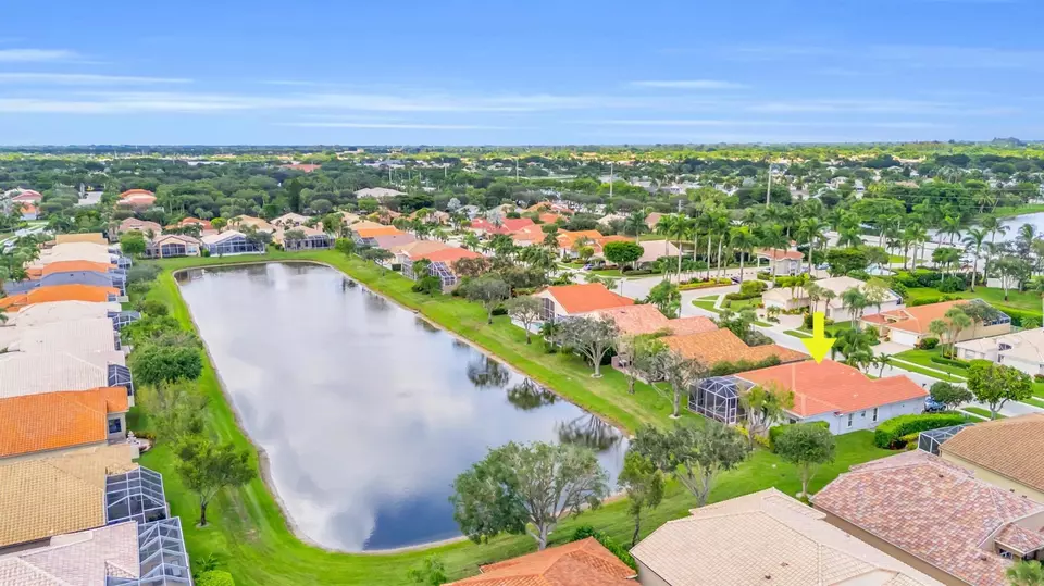 View/Area - 9085 Padova Dr, Boynton Beach, FL 33472 photo 5 of 13