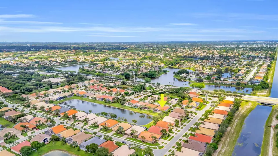 View/Area - 9085 Padova Dr, Boynton Beach, FL 33472 photo 10 of 13