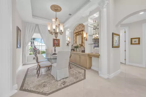 Dining - 9085 Padova Dr, Boynton Beach, FL 33472 photo 1 of 4