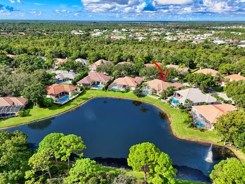 111 N River Dr W, Jupiter, FL 33458