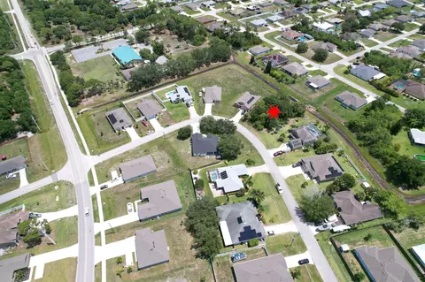 4205 SW Oblique St, Port St Lucie, FL 34953