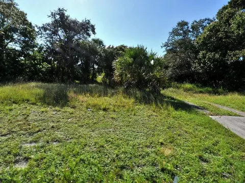 535 S 5th St, Fort Pierce, FL 34950