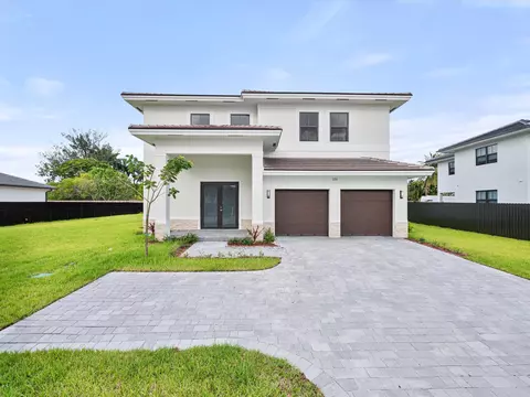 355 SW 87th Ave, Miami, FL 33144