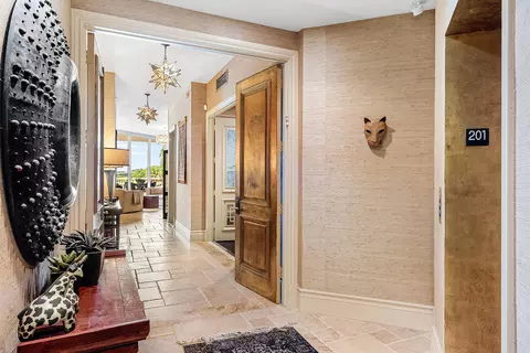 3000 S Ocean Blvd #201, Palm Beach, FL 33480