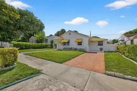 912 38th, West Palm Beach, FL 33407