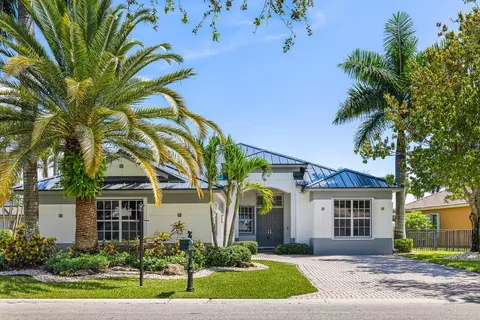 6916 NW 113th Ave, Parkland, FL 33076