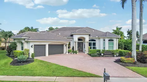 8176 Desmond Dr, Boynton Beach, FL 33472