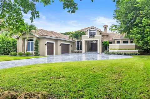 1543 Breakers West Blvd, West Palm Beach, FL 33411