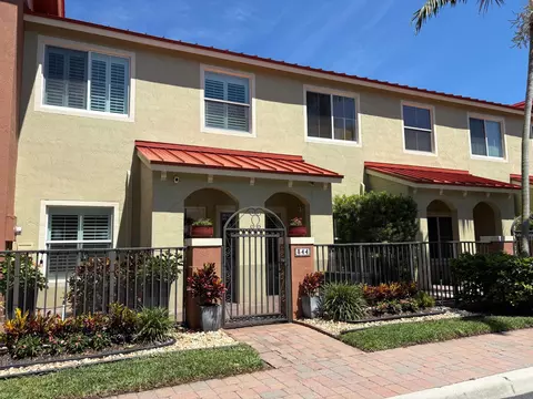 344 Lake Monterey Cir, Boynton Beach, FL 33426