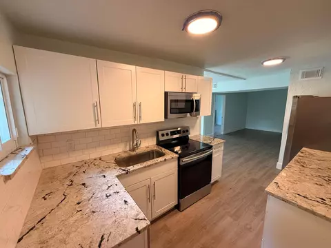 508 Palmetto St, West Palm Beach, FL 33405