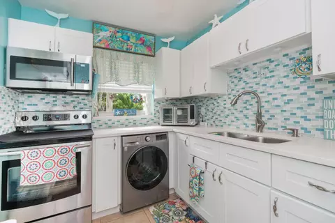 229 N K St #204, Lake Worth Beach, FL 33460