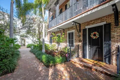 112 S Cannery Row Cir, Delray Beach, FL 33444