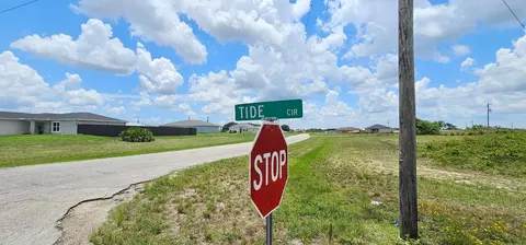7003 Tide Cir, Labelle, FL 33935 photo 3