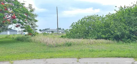 9008 Abel Ct, Labelle, FL 33935