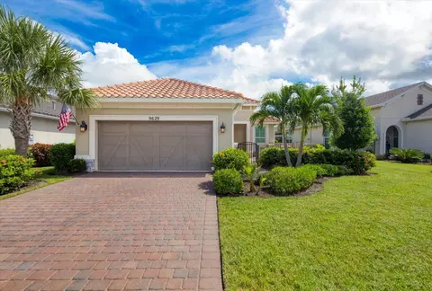 9629 SW Forestwood Ave, Port Saint Lucie, FL 34987