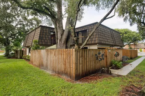 4075 Palm Bay Cir #B, West Palm Beach, FL 33406