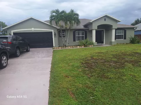 4641 SW Alpha St, Port Saint Lucie, FL 34953