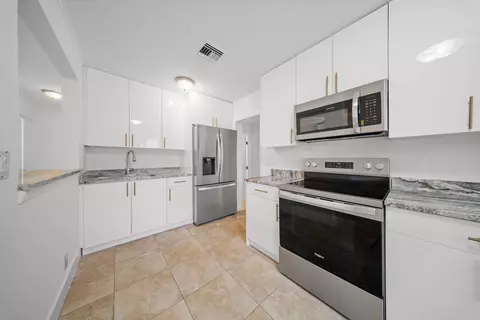2904 SE Bamboo St, Stuart, FL 34997 photo 15