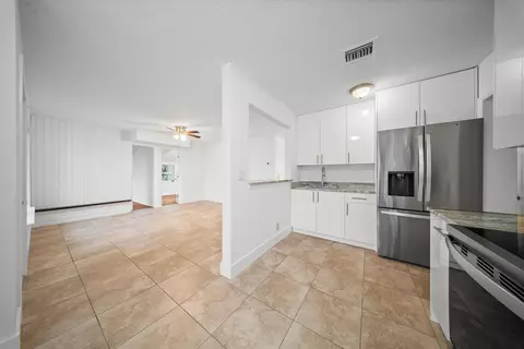 2904 SE Bamboo St, Stuart, FL 34997 photo 13