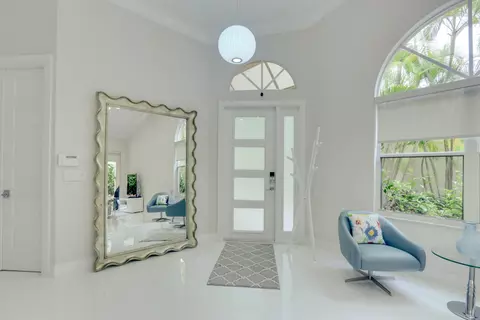 4729 Carlton Golf Dr, Lake Worth, FL 33449