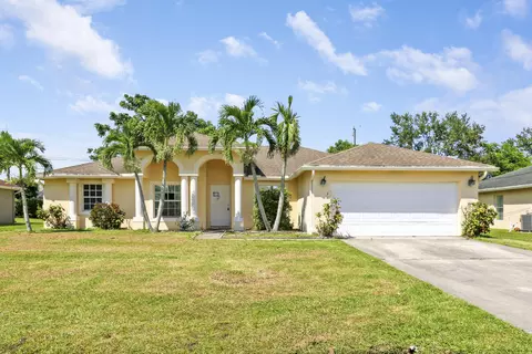 1253 SW San Esteban Ave, Port Saint Lucie, FL 34953