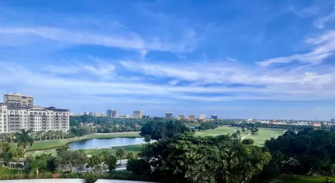 2425 Presidential Way #806, West Palm Beach, FL 33401