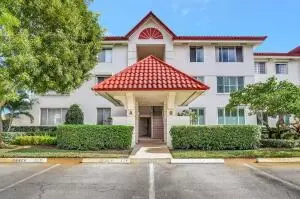 107 Half Moon Cir #A3, Hypoluxo, FL 33462