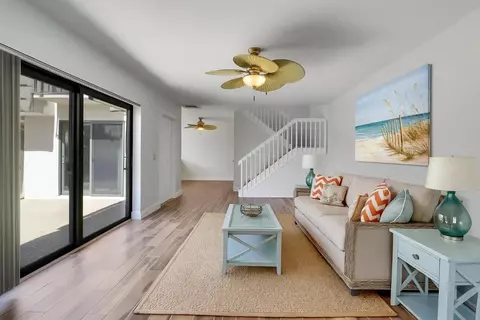 2324 23rd #55D, Jupiter, FL 33477