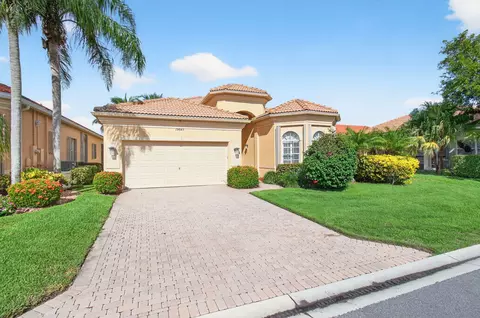 15845 Vivanco St, Delray Beach, FL 33446
