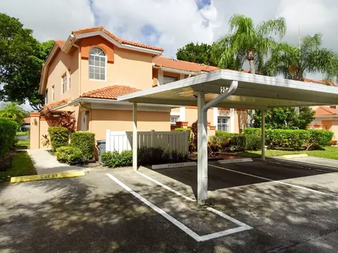 9637 Shadybrook Dr #201, Boynton Beach, FL 33437