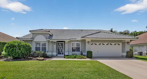 10351 Canoe Brook Cir, Boca Raton, FL 33498