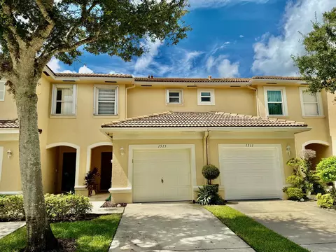 1515 Buckingham Ave, Wellington, FL 33414