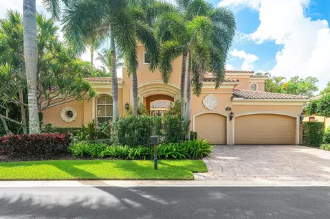 155 Remo Pl, Palm Beach Gardens, FL 33418