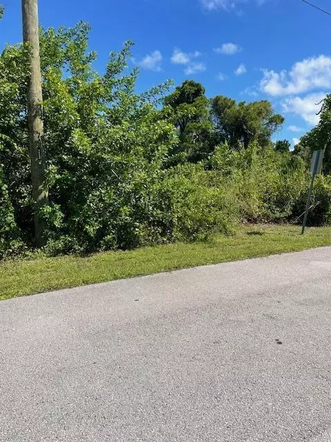 Nnn Matanzas Avenue, Fort Pierce, FL 34946