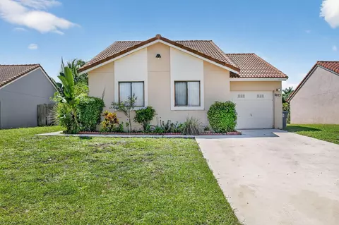 9673 63rd Trl S, Boynton Beach, FL 33437
